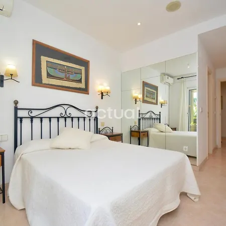 Gavina Esc B Bajos B Apartment *